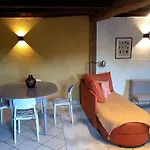 Le Nid De Condat, Dordogne * Condat-sur-Trincou